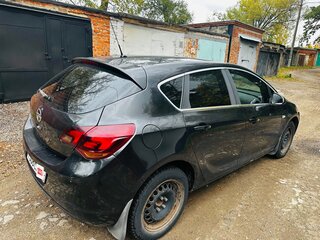 2010 Opel Astra J, чёрный, 450000 рублей, вид 5