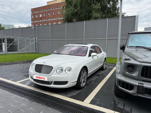 2006 Bentley Continental Flying Spur, белый, 2800000 рублей