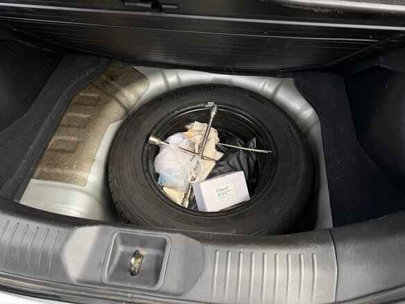 2011 Nissan Tiida I Рестайлинг, серый, 750000 рублей - вид 19