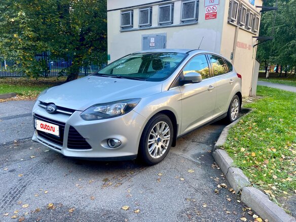 2014 Ford Focus III, серебристый - вид 1