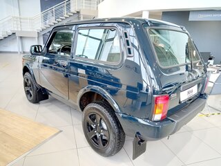 2025 Lada (ВАЗ) Niva Legend I, зелёный, 1276000 рублей, вид 2