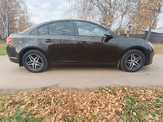 2014 Chevrolet Cruze I Рестайлинг, коричневый, 750000 рублей, вид 4