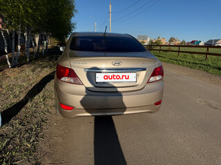 2011 Hyundai Solaris I, бежевый, 500000 рублей, вид 5