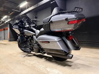 2021 Harley-Davidson Road Glide, чёрный, 1910000 рублей, вид 5