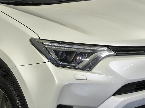 2017 Toyota RAV4 IV (XA40) Рестайлинг, белый, 2490000 рублей - вид 14