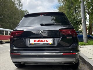 2018 Volkswagen Tiguan II, чёрный, 2900000 рублей, вид 3