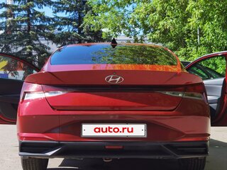 2021 Hyundai Elantra VII (CN7), красный, 1780000 рублей, вид 4