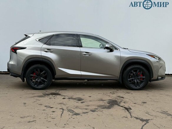 2017 Lexus NX 200 I, серый, 2450000 рублей - вид 3