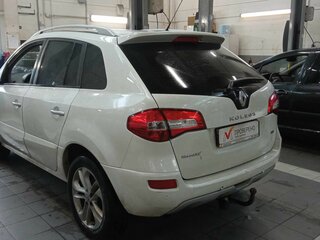2013 Renault Koleos I Рестайлинг 2, белый, 950000 рублей, вид 4