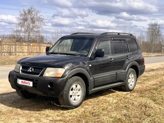 2003 Mitsubishi Pajero III, чёрный, 900000 рублей, вид 1