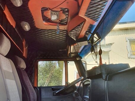 2017 КамАЗ 45143, оранжевый, 4000000 рублей, вид 2