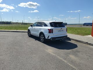 2021 Kia Sorento IV, белый, 3280000 рублей, вид 4