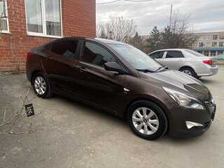 2016 Hyundai Solaris I Рестайлинг, коричневый, 1050000 рублей, вид 5