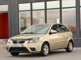 2009 Kia Rio II Рестайлинг, золотистый, 690000 рублей, вид 5