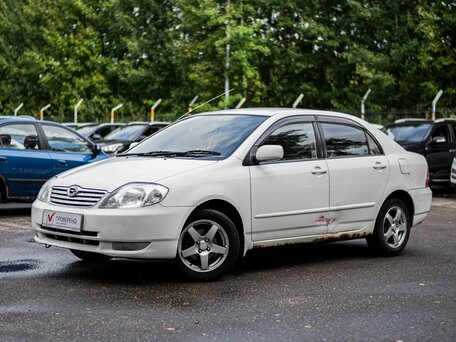 2002 Toyota Corolla IX (E120, E130), белый, 380000 рублей, вид 1