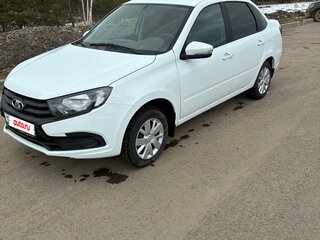 2022 Lada (ВАЗ) Granta I Рестайлинг, белый, 630000 рублей, вид 4