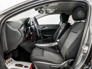 2013 Mercedes-Benz A-Класс 200 III (W176), серый, 1350000 рублей, вид 4