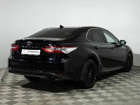 2021 Toyota Camry VIII (XV70) Рестайлинг, чёрный, 2699700 рублей, вид 5