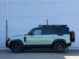 2021 Land Rover Defender 110 II, зелёный, 5900000 рублей, вид 5