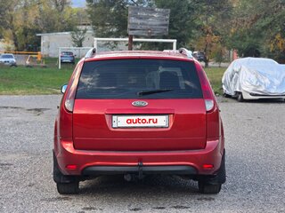 2008 Ford Focus II Рестайлинг, красный, 460000 рублей, вид 3