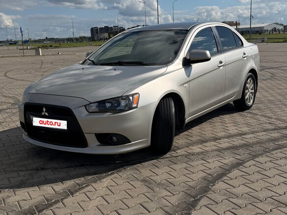 2012 Mitsubishi Lancer X Рестайлинг, серебристый, 850000 рублей