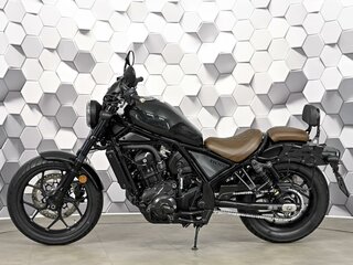 2023 Honda CMX 1100 Rebel, чёрный, 1099000 рублей, вид 4