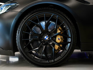 2018 BMW M5 VI (F90), чёрный, 7600000 рублей, вид 5