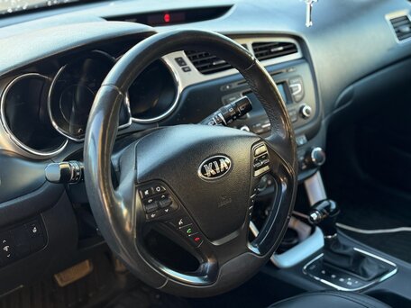 2012 Kia Ceed II, чёрный, 850000 рублей, вид 4
