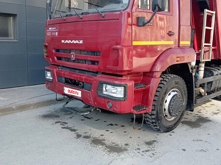2023 КамАЗ 6520, красный, 7000000 рублей, вид 2