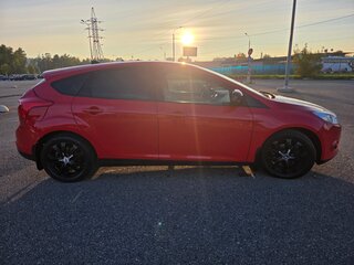 2012 Ford Focus III, красный, 680000 рублей, вид 4
