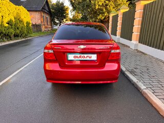 2009 Chevrolet Aveo I Рестайлинг, красный, 400000 рублей, вид 4