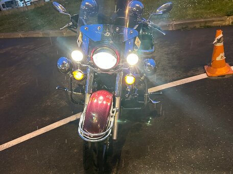 2006 Yamaha XVS1100, красный, 690000 рублей, вид 4