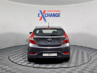 2012 Hyundai Solaris I, серый, 629000 рублей, вид 4