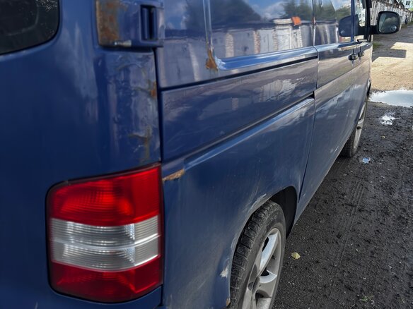 2010 Volkswagen Transporter T5 Рестайлинг, синий, 750000 рублей - вид 7