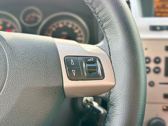 2008 Opel Zafira B, серый, 395000 рублей - вид 12