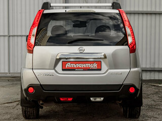 2013 Nissan X-Trail II Рестайлинг, серебристый, 1550000 рублей, вид 5