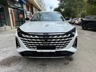2026 Changan UNI-Z, белый, 2499666 рублей, вид 2