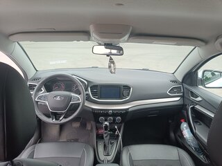 2024 Lada (ВАЗ) Vesta SW Cross I Рестайлинг (NG), белый, 1500000 рублей, вид 1