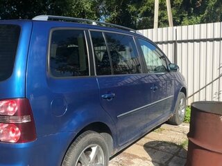 2008 Volkswagen Touran I Рестайлинг, синий, 550000 рублей, вид 1