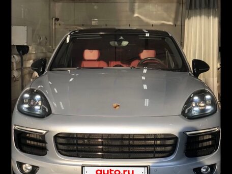 2014 Porsche Cayenne S II Рестайлинг (958), серебристый, 2350000 рублей, вид 1
