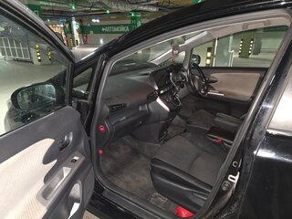 2010 Toyota Wish II, чёрный, 1100000 рублей, вид 5