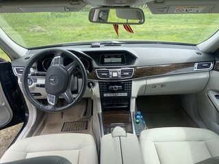 2014 Mercedes-Benz E-Класс 200 IV (W212, S212, C207) Рестайлинг, чёрный, 2100000 рублей, вид 5