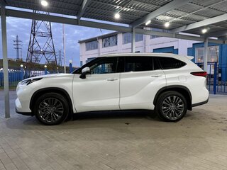 2025 Toyota Highlander IV (XU70), белый, 5299000 рублей, вид 2