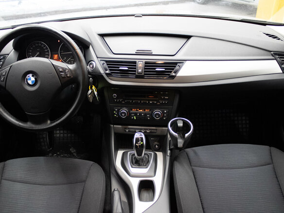 2013 BMW X1 20d I (E84) Рестайлинг, коричневый - вид 7