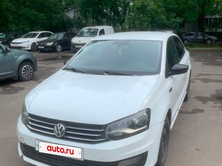 2017 Volkswagen Polo V Рестайлинг, белый, 520000 рублей, вид 2