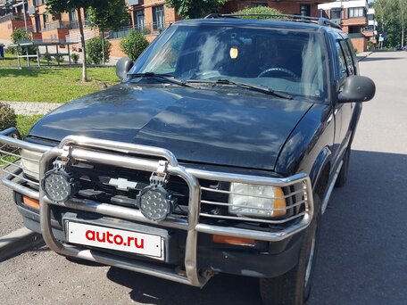 1997 Chevrolet Blazer II, чёрный, 450000 рублей, вид 1