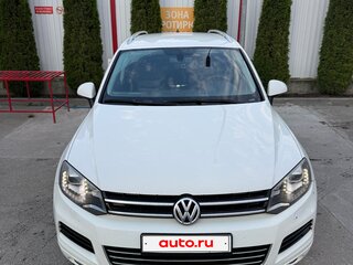 2010 Volkswagen Touareg II, белый, 1300000 рублей, вид 4