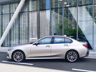 2022 BMW 3 серии 320i VII (G2x), серебристый, 2805000 рублей, вид 3