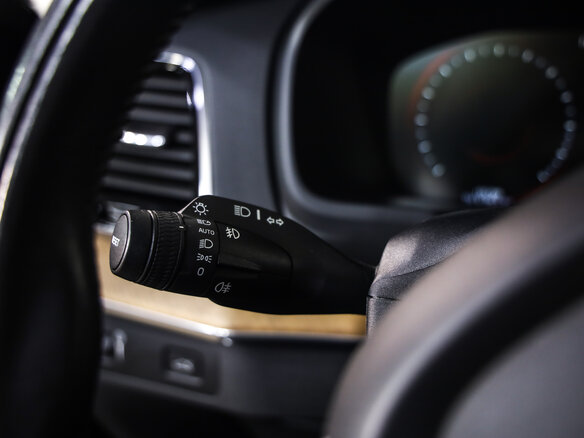 2019 Volvo XC90 B5 II Рестайлинг 1, чёрный, 4149000 рублей - вид 25