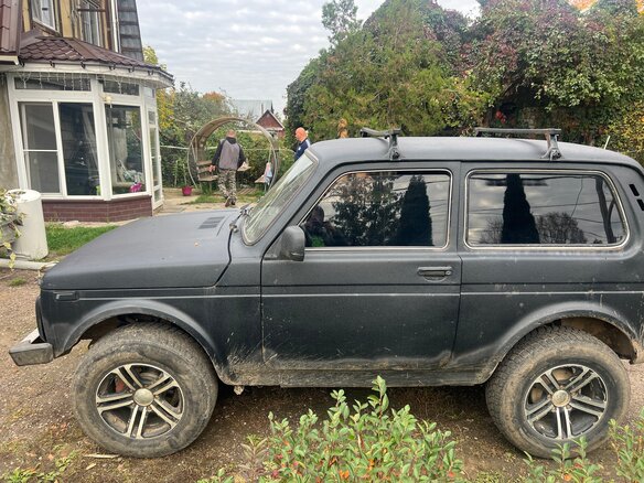 2011 Lada (ВАЗ) 2121 (4x4) I Рестайлинг, чёрный - вид 5